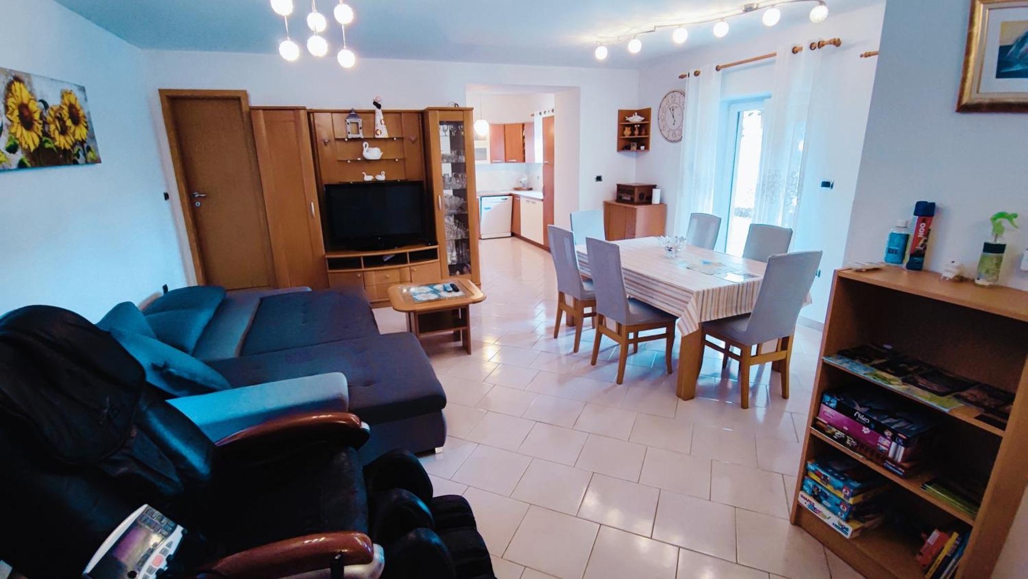 Apartment Wine & Olive Oil Mofardin Koper Exterior photo